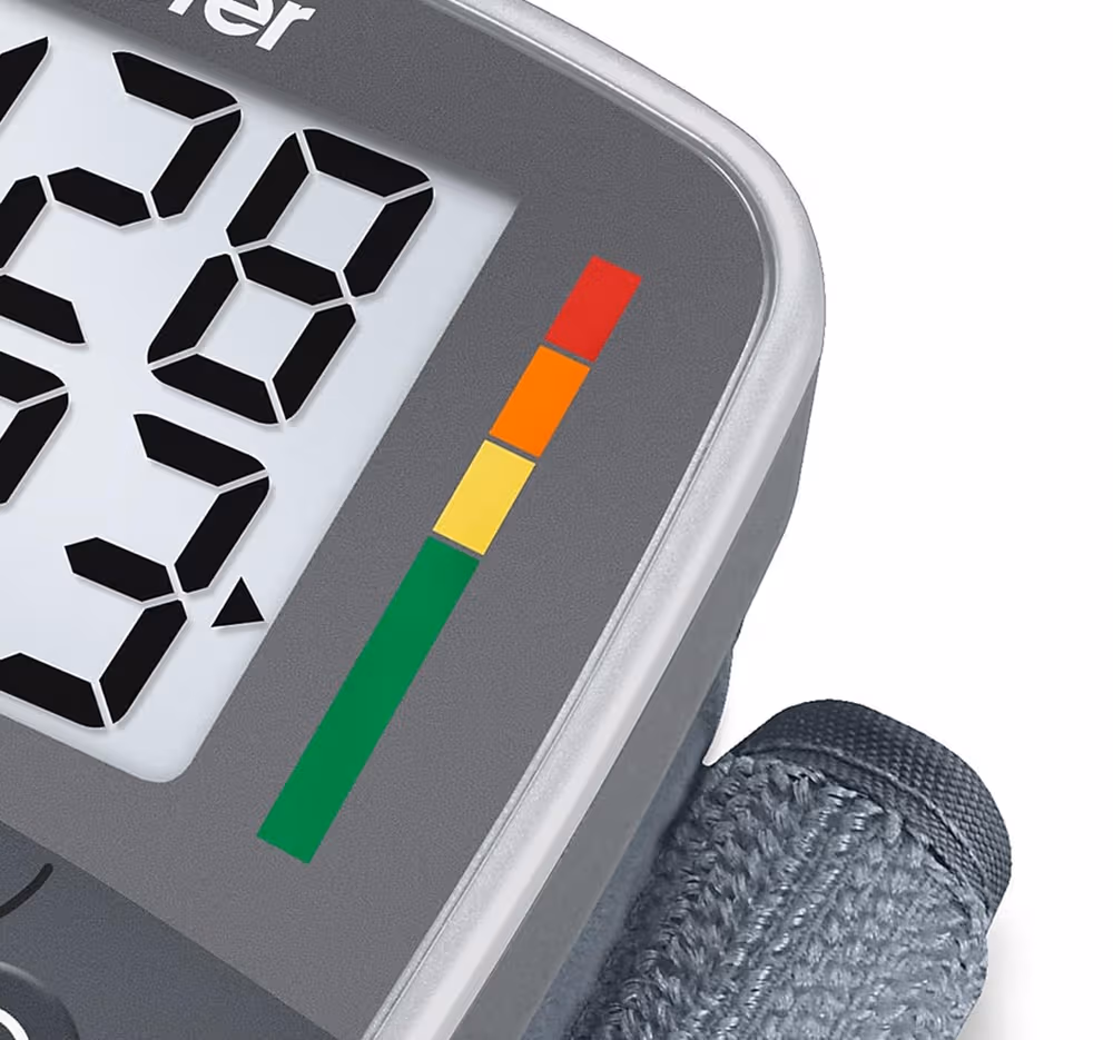 Beurer BC 32 Wrist Blood Pressure Monitor thumbnail 2